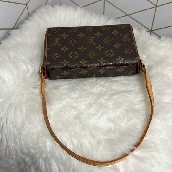 💯Authentic Louis Vuitton Recital Shoulder Bag🍀 - Picture 9 of 17